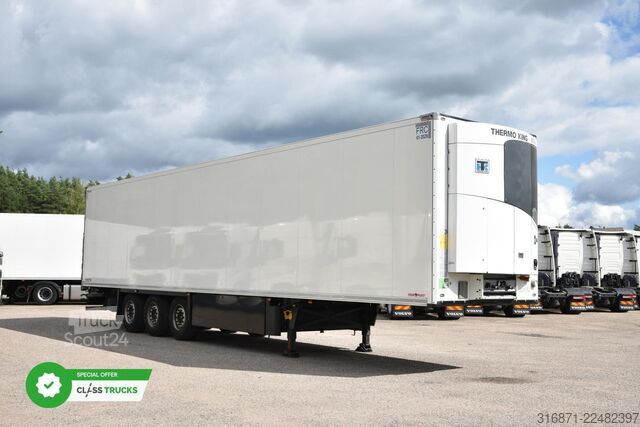 Semiremorcă frigorifică SCHMITZ CARGOBULL SKO FP 60 ThermoKing SLXi 300