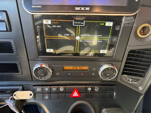 Kamion za otkači Mercedes-Benz Arocs 10x8 Geisoleerde kipper 310.768KM NL Truc...