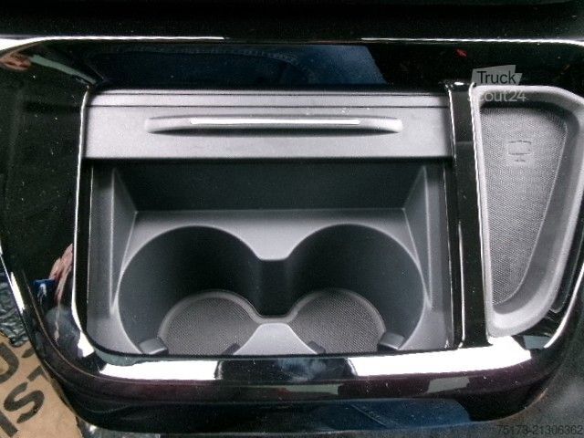 Minibus FORD Tourneo Custom Sport L2 PHEV Pano B&O 360° Kam