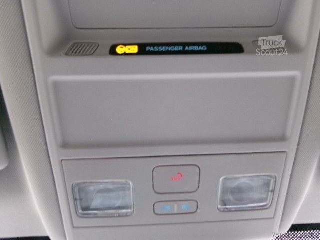 Minibus FORD Tourneo Custom Sport L2 PHEV Pano B&O 360° Kam