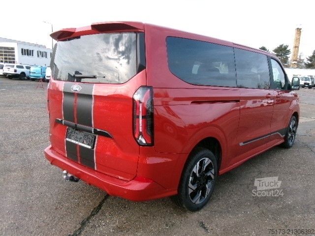 Minibus FORD Tourneo Custom Sport L2 PHEV Pano B&O 360° Kam