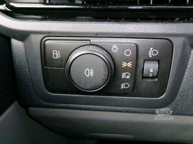 Minibus FORD Tourneo Custom Sport L2 PHEV Pano B&O 360° Kam