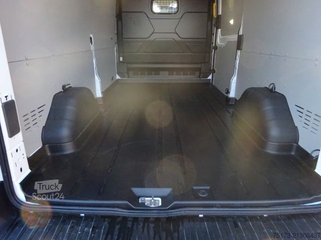 Højt tag varevogn FORD Transit 350 L3H2 Trend Kasten Autom  WiPa LED