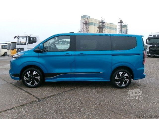Minibus FORD Tourneo Custom BEV 82kWh 340L1 AHK Pano B&O
