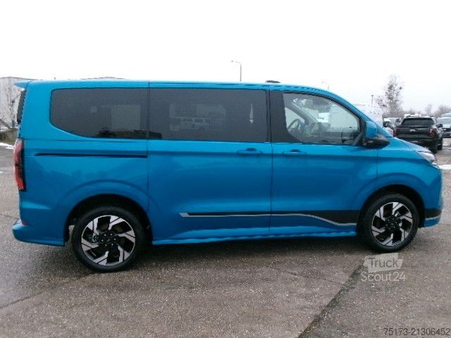 Minibus FORD Tourneo Custom BEV 82kWh 340L1 AHK Pano B&O