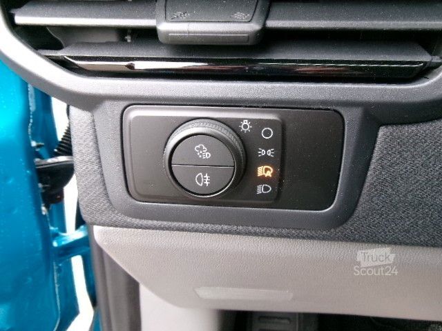 Minibus FORD Tourneo Custom BEV 82kWh 340L1 AHK Pano B&O