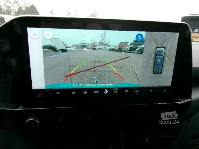 Minibus FORD Tourneo Custom BEV 82kWh 340L1 AHK Pano B&O