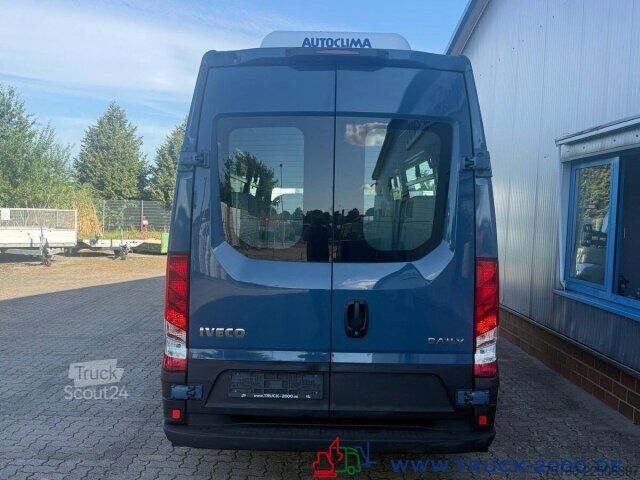 Minibus Iveco Daily 50C17 Autom. 19Sitze Dachklima Orig.103Tkm