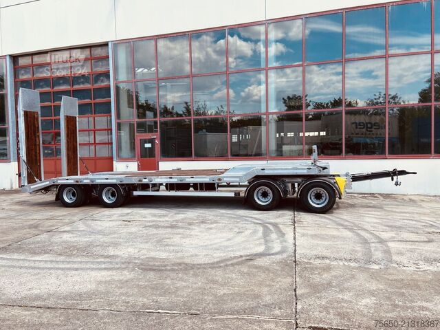 Remorcă cu platformă joasă Möslein T 4 VB F  4 Achs Tieflader- Anhänger, Neufahrzeug