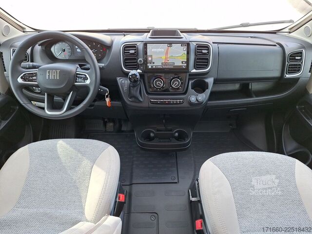 Daļēji integrēta kemperis CARADO pro+ T 338 Automatik, Combi 6E, Hubbett