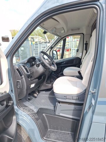 Asuntoauto CARADO pro CV 602 Aufstelldach