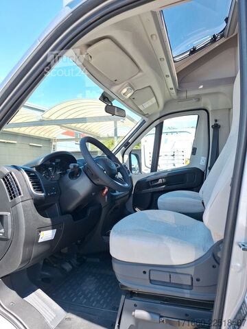 Half-integraal camper CARADO pro+ T 448 Hubbett*TV-Paket*Automatik