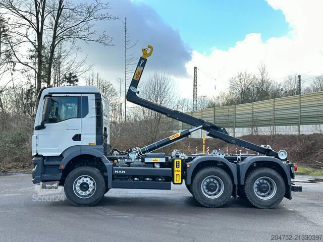 Hakenarmsystem MAN TGS 33.480 MAN TGS 33.480 6x4 Euro6e Abrollkipp...