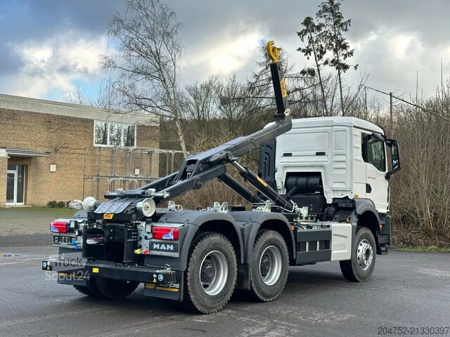 Hakenarmsystem MAN TGS 33.480 MAN TGS 33.480 6x4 Euro6e Abrollkipp...