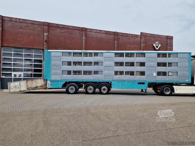 Karjan kuljetus Lecitrailer Guiton livestock trailer 3 deck - Loadlift - St...
