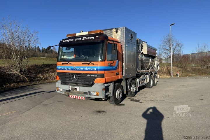 Specializētais kravas auto Mercedes-Benz Actros 3243 8x4 Trockensauger / Swiss-Vehicle