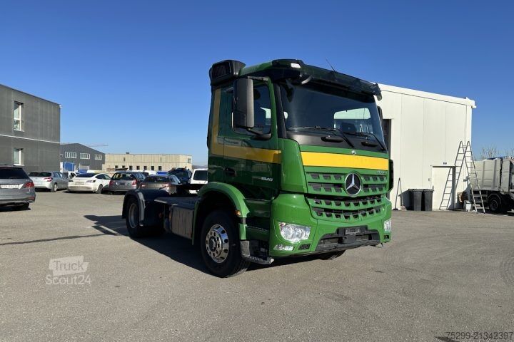 Trattore stradale standard Mercedes-Benz Arocs 1848 4x4 Kipphydraulik / Swiss-Vehicle