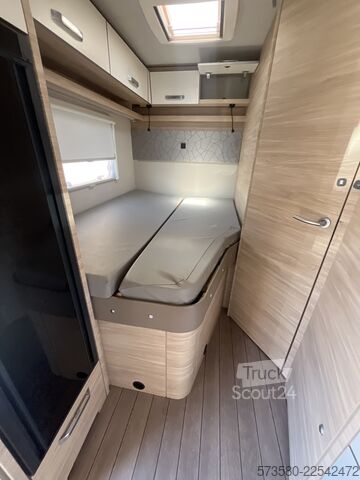 Autorulotă semi-integrată 2024 Fiat Ducato Weinsberg Carasuite | Vollausstattung | 5 Schlafplätze