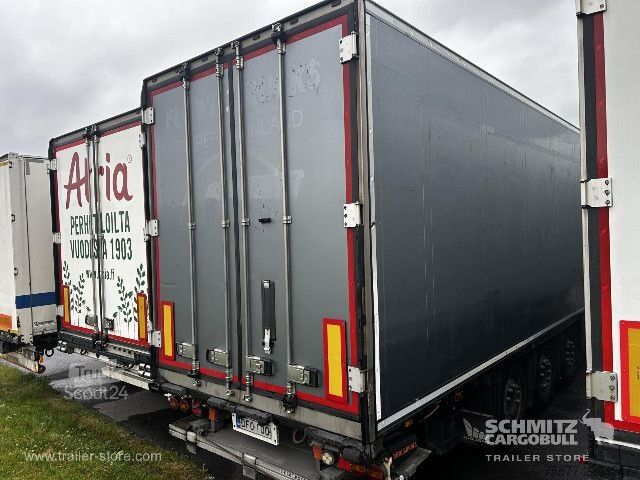 Kylmäkuljetuspuoliperävaunu Schmitz Cargobull Reefer Multitemp Taillift