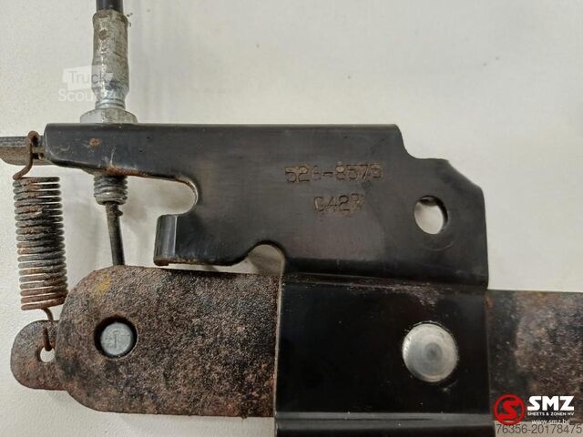 Dør Caterpillar Cabin door lever + cable Caterpillar