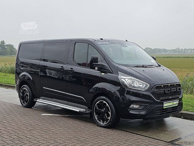 Kombi s vysokou střechou FORD TRANSIT CUSTOM Limited D.C. 2.0tdci