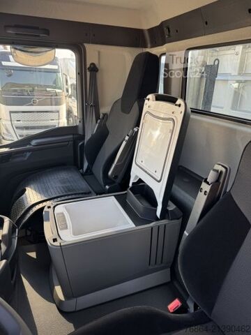 Трьохсторонній самоскид MAN TGS 35.520 3-SEITENKIPPER, 8X4,  MEILLER-GESTEINSKIPPER, RETARDER