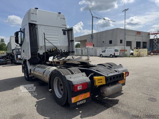 Standard SZM IVECO STRALIS 460 GAS, 2 LNG-TANKS, RETARDER,