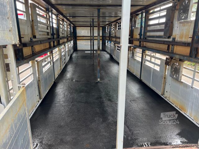 Transport de bétail Berdex TO 180 S Berdex Veewagen Livestock Weeglift