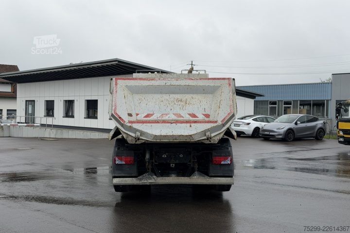 Camion benne MAN TGS 35.500 10x4 Kipper / Swiss-Vehicle