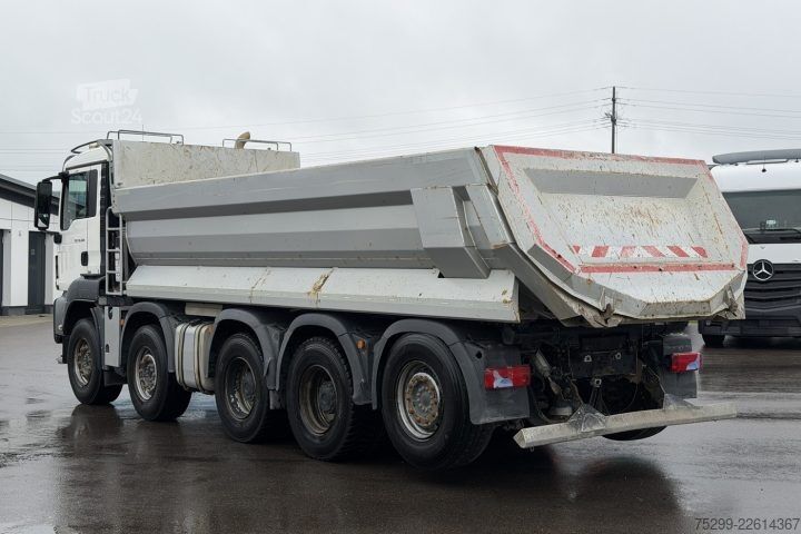Camion benne MAN TGS 35.500 10x4 Kipper / Swiss-Vehicle