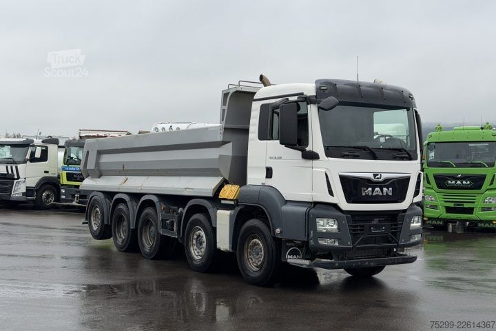 Camion benne MAN TGS 35.500 10x4 Kipper / Swiss-Vehicle