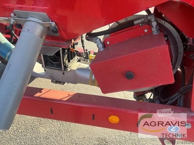 Semoir de précision Horsch MAESTRO 8 CC