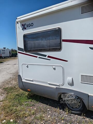 Camper semintegrato Renault 