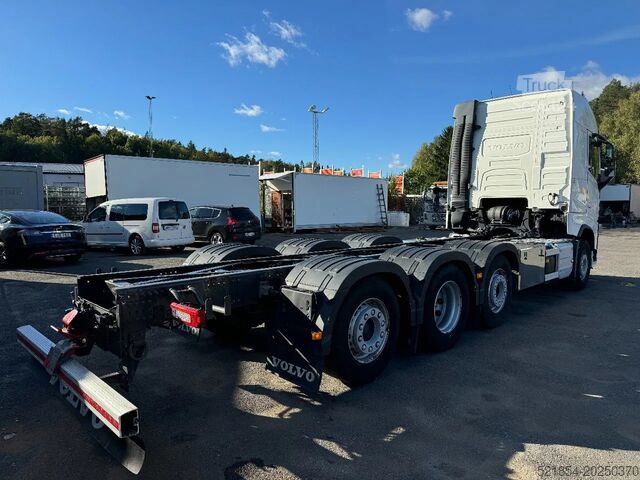Șasiu cu cabină Volvo FH 540 8x2*4, ADR, Euro 6, Chassi (former Tank-...