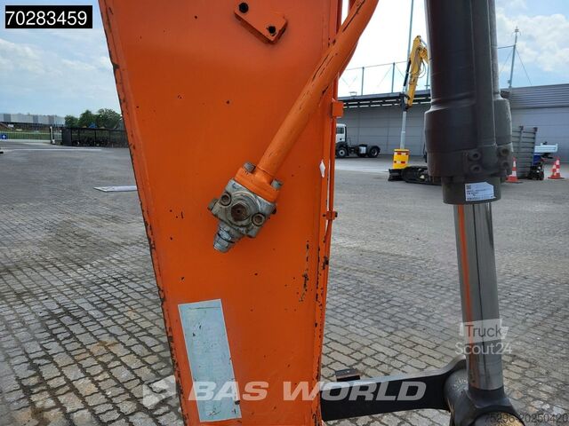 Excavator pe șenile Doosan DX255 LC-5