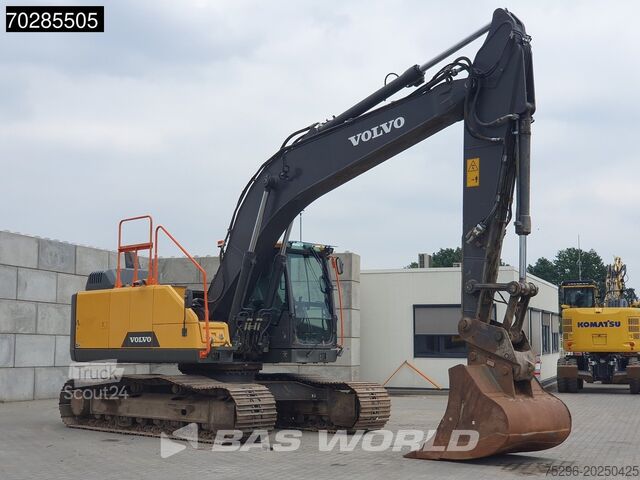 Grävmaskin med larvband Volvo EC220 E L Select