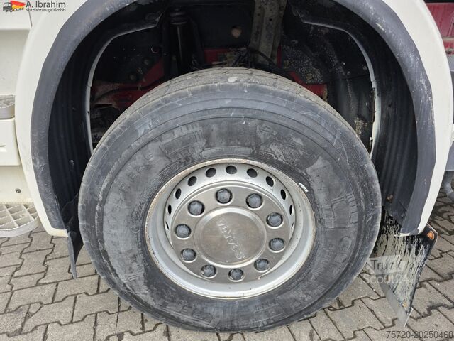 Zware vrachtwagen Scania R560 | 6x4 | V8 | Blatt   Blatt | Schaltgetriebe 3x identisch vorhanden