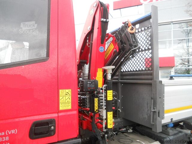 Camion gru e ribaltabile trilaterale Iveco EuroCargo 75