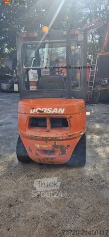 Front loader forklift Doosan D25-5 Duplexmast, Seitenverschiebung, autom. Gabelverst.