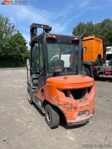 Front loader forklift Doosan D30S-7 3000 Kg Tragkraft | 4350 mm Hubhöhe