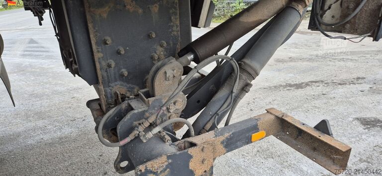 Commercial vehicle Schmitz Koffer LBW  Unfallschaden, fahrbereit