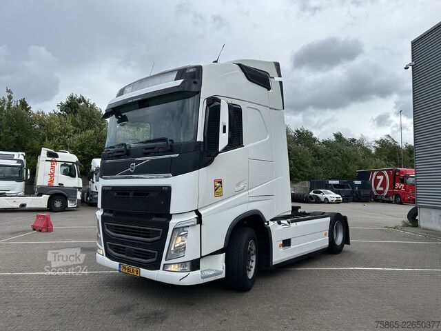 Standard-SZM Volvo FH 420 Globetrotter / 854 dkm / Night AC / VEB+...