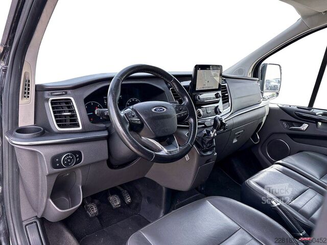 Víceúčelový autobus FORD Tourneo Custom I - tourneo custom 310 2.0 tdci 170cv Titaniu