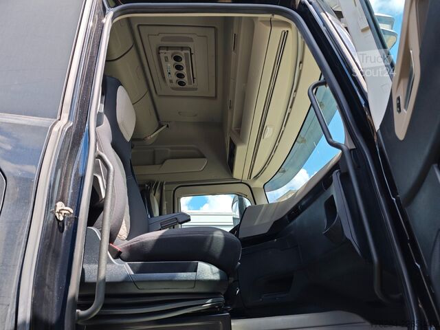 Standaard trekker FORD F-MAX LUX LED, Intarder, Standklima, RDKS, Voll