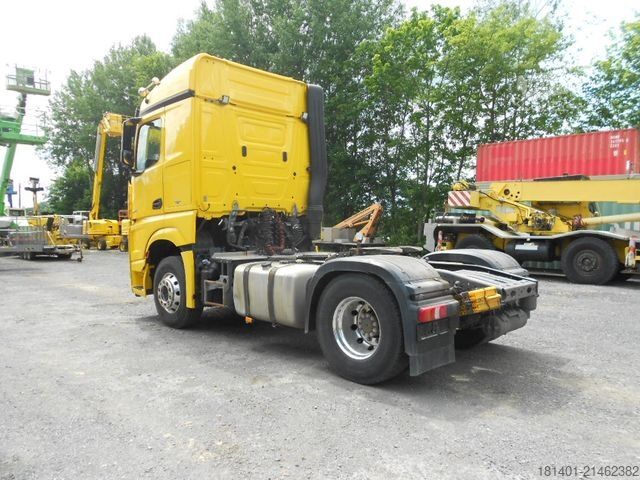 Standard SZM MERCEDES-BENZ AROCS 1845