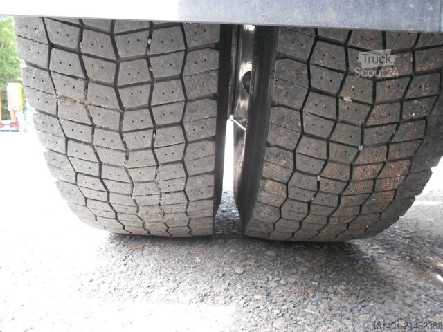 Standard SZM MERCEDES-BENZ AROCS 1845