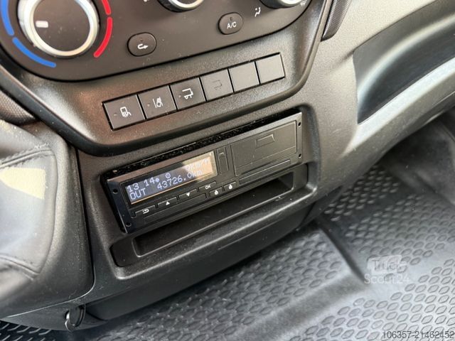 Skříňová dodávka IVECO Daily 70C18A8/P,Hi-Matic,Klima,Luftfed.,LBW.1000