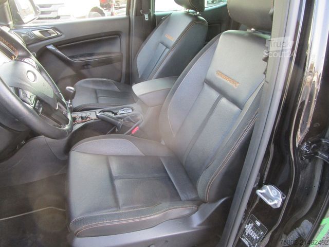Pick-up FORD Ranger Wildtrak DOKA*KLIMA+Leder+AHK 4x4
