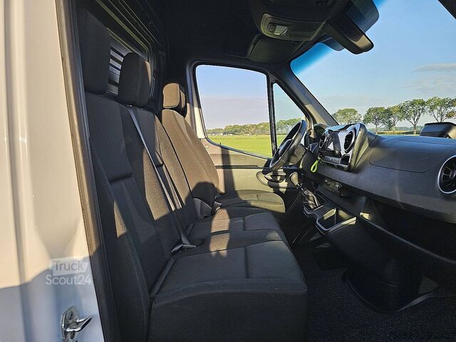 Stationvogn med højt tag MERCEDES-BENZ SPRINTER 317 L4H2 MBUX10 EU6