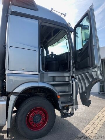 Unitate tractor standard Mercedes-Benz AROCS 2663 LK
